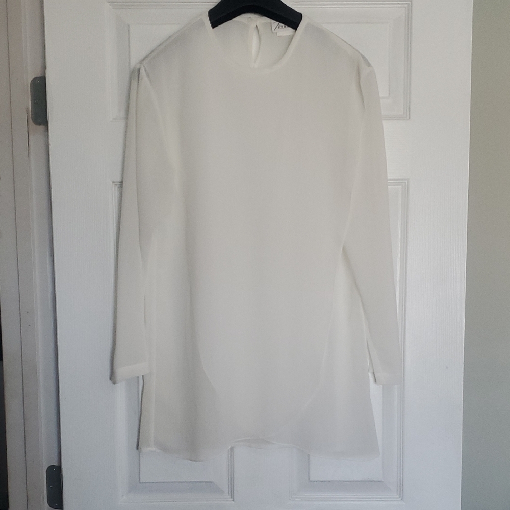 Beautiful Blouse Made By Pursuits